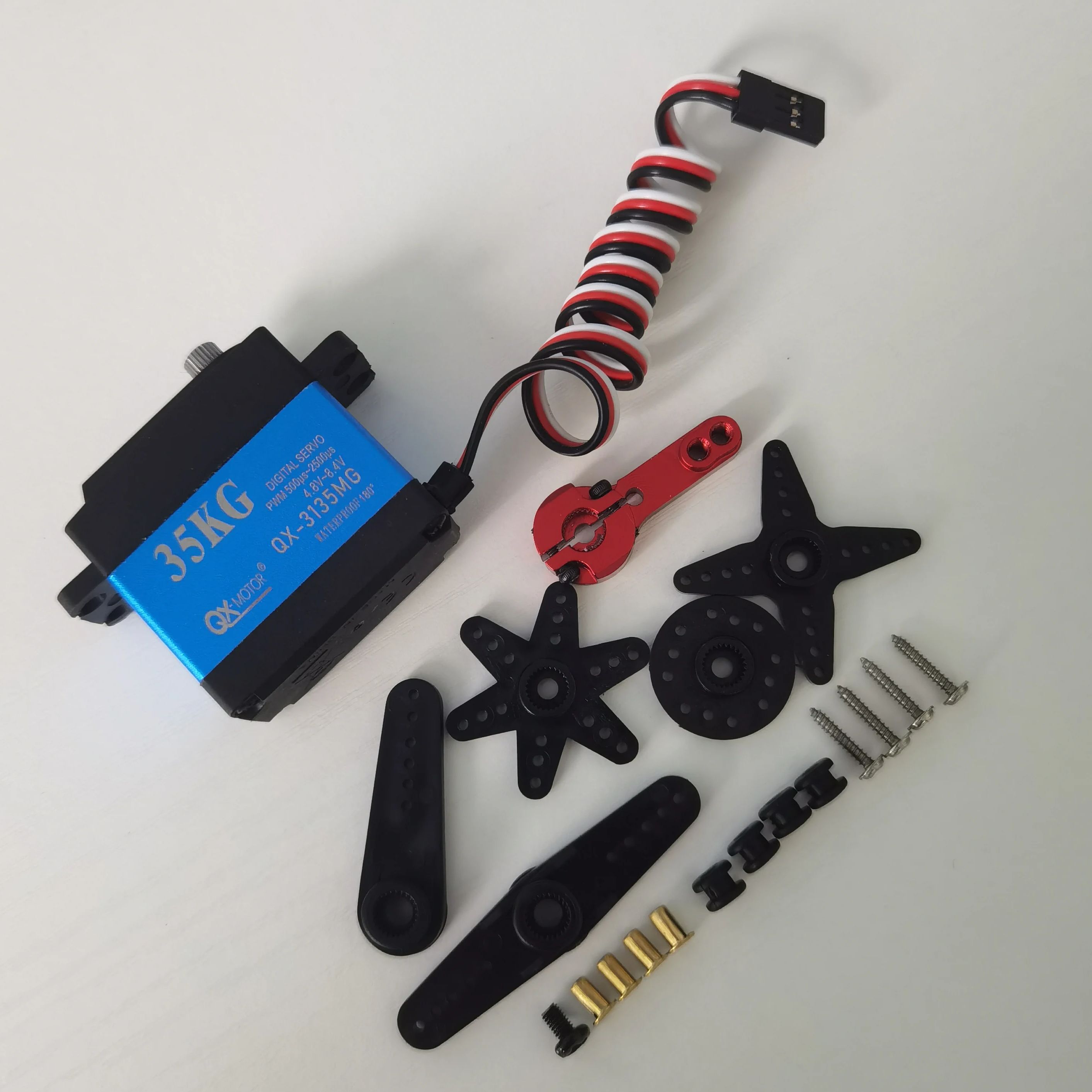 QX-3120MG 3125MG 3130MG 3135MG - Servo Metal Gear recension och pris